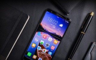 海信双面手机（颠覆传统手机设计，一机两面，一触即发）