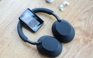 Sony WH-1000XM5头戴式耳机评测（旗舰级无线降噪耳机）