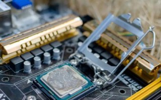 CPU过热解决方案（识别和缓解CPU温度过高的方法）