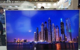 海信7800电视用户体验评测（探索海信7800电视的画质、音效、智能功能及性价比）
