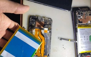 以iPhone换过屏幕的经历（了解iPhone屏幕更换的过程和注意事项）