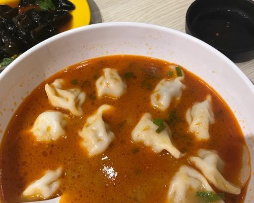 以小恒水饺为代表的传统美食（品味传统，寻找家的味道）-第2张图片-数科之翼