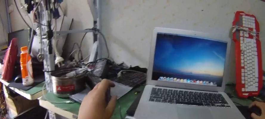 苹果系统上安装Win7系统教程（一步一步教你如何在苹果设备上安装Windows7系统）-第3张图片-数科之翼