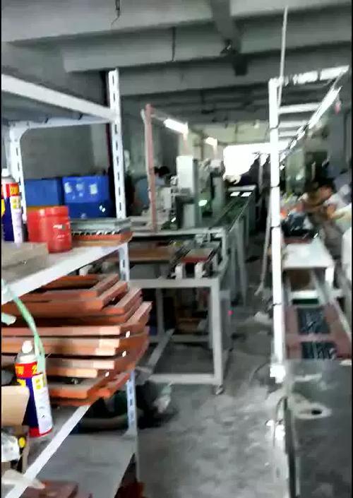 以红轴到底打LOL如何提升游戏体验（红轴键盘的独特优势和操作技巧）-第2张图片-数科之翼