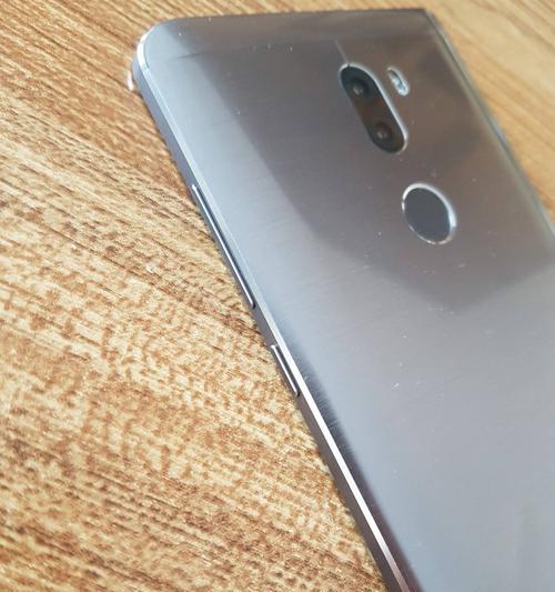 小米5s（功能强大，性价比高，用户口碑不断赞誉）-第3张图片-数科之翼