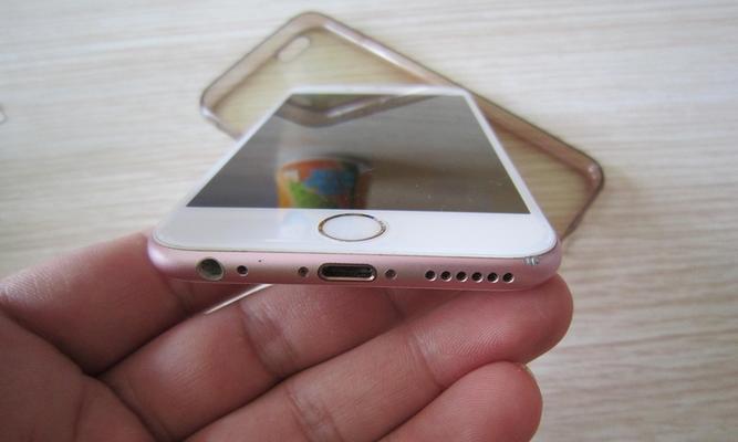 日版iPhone6s的使用体验剖析（探究日版6s在日常生活中的表现力）-第3张图片-数科之翼