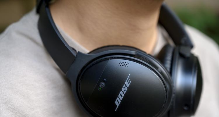 深入解析QC35（舒适轻便｜出色降噪｜卓越音质）-第3张图片-数科之翼