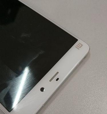 不贴膜的5s手机会受到怎样的影响？（探究不贴膜对5s手机的影响及保护措施）-第3张图片-数科之翼
