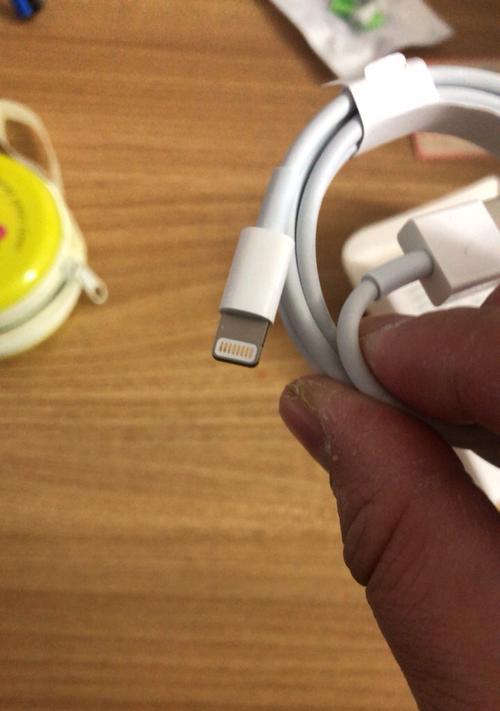 以品盛苹果数据线的品质和性能如何？（了解以品盛苹果数据线的优势和用户体验）-第1张图片-数科之翼