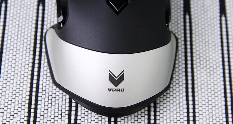 雷柏V310评测（雷柏V310游戏鼠标功能强大，性价比超高）-第3张图片-数科之翼