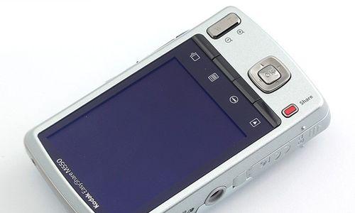 M550的性能和功能优势分析（探索M550在续航、拍摄和操作方面的突出特点）-第3张图片-数科之翼